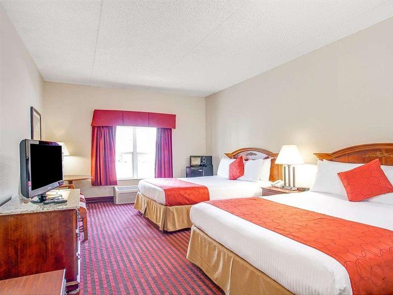 Готель Ramada By Wyndham Pigeon Forge North Екстер'єр фото
