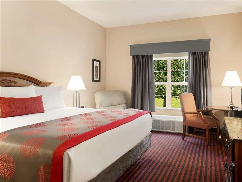 Готель Ramada By Wyndham Pigeon Forge North Екстер'єр фото