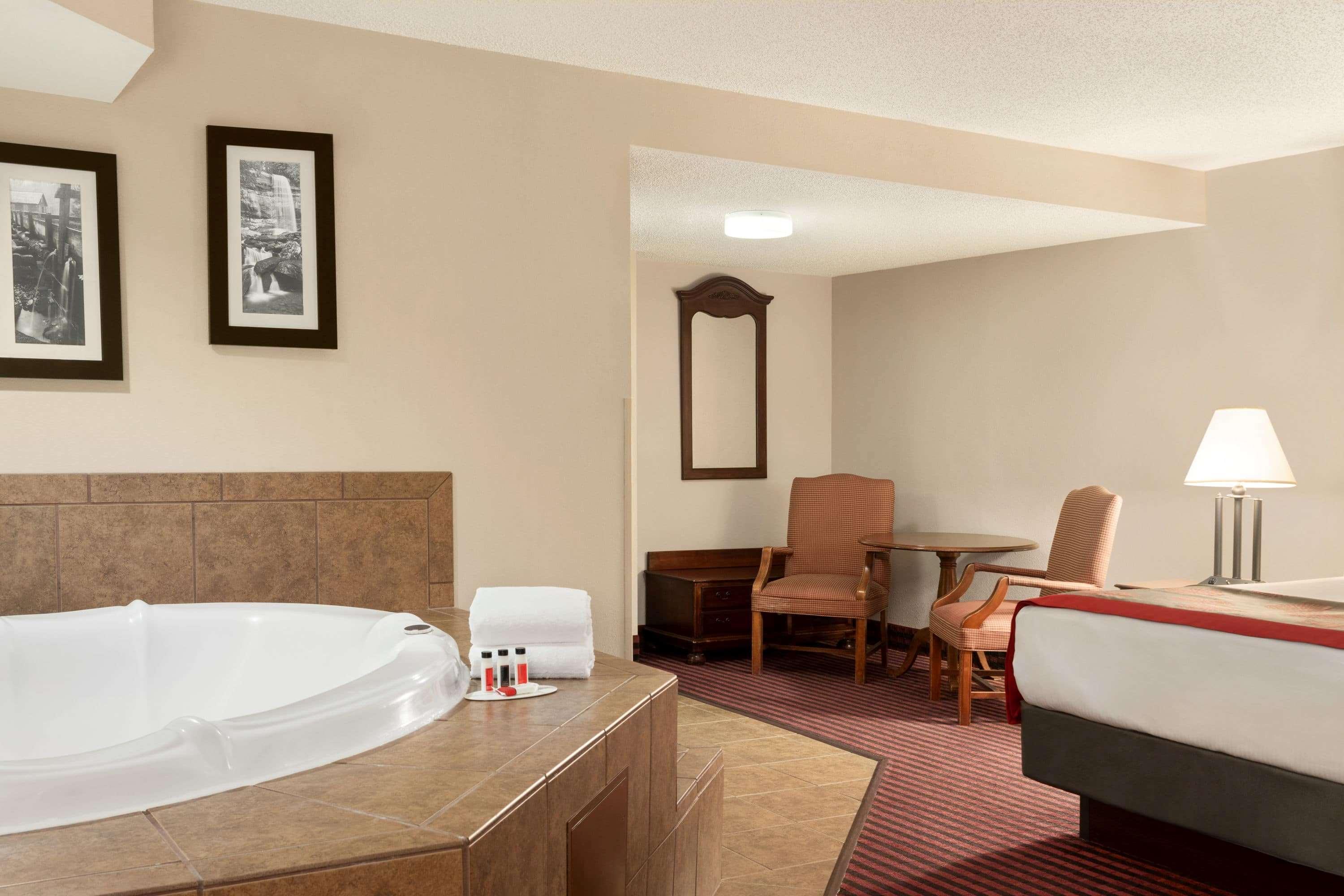 Готель Ramada By Wyndham Pigeon Forge North Екстер'єр фото