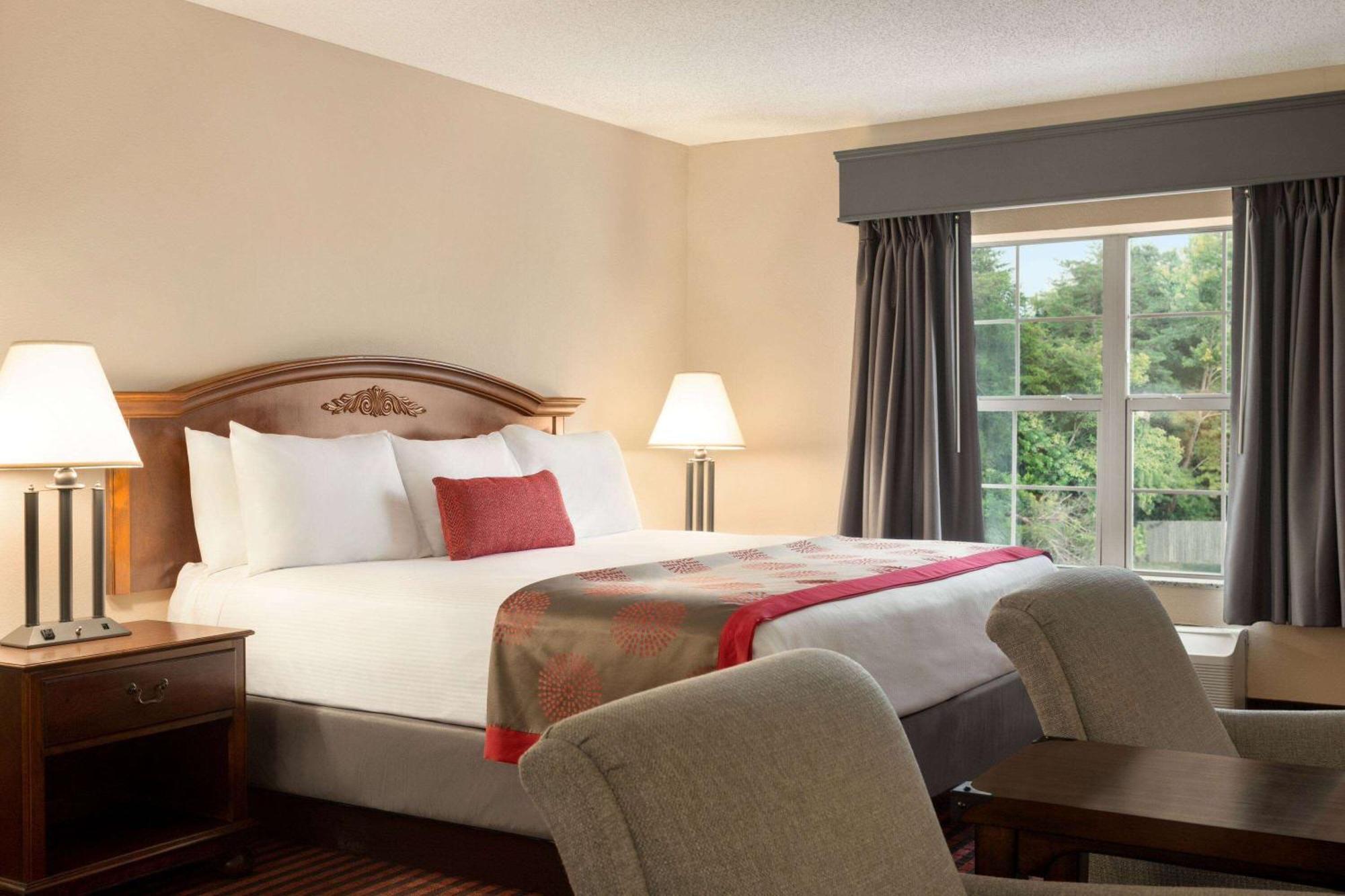 Готель Ramada By Wyndham Pigeon Forge North Екстер'єр фото